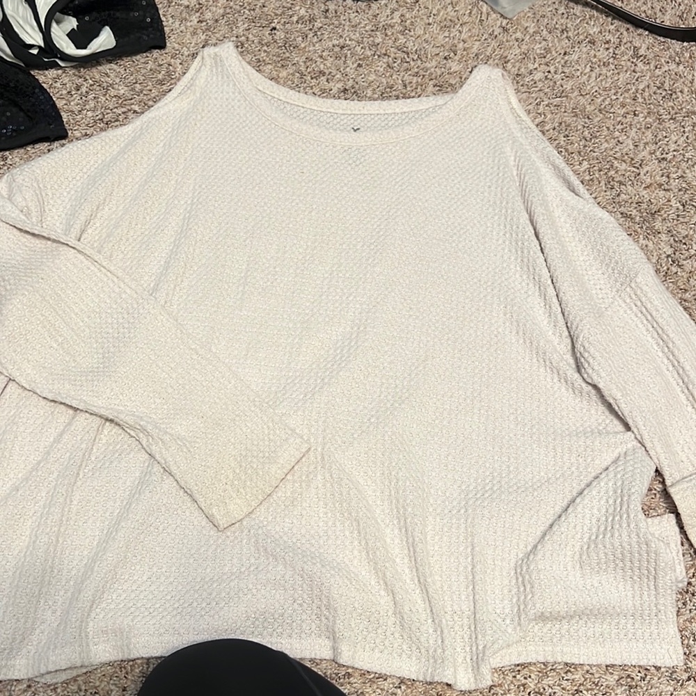 American Eagle off the shoulder sweater